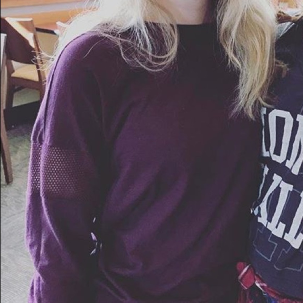 Maroon forever 21 activewear top